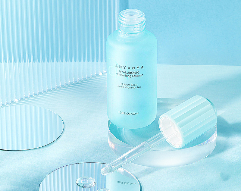 又一千亿级市场在国人脸上诞生，它会是国产护肤品弯道超车的新机会？