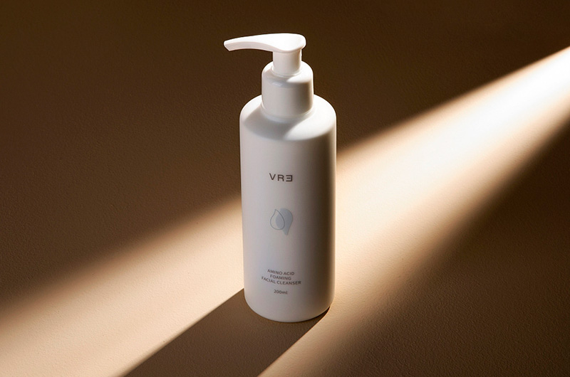 老品牌跨界开拓美妆新品类，是助力还是阻力？