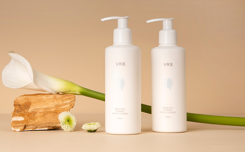 老品牌跨界开拓美妆新品类，是助力还是阻力？