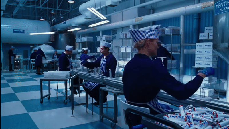 再也不用「挤牙膏」，高露洁换上的「润滑剂」包装，让牙膏从此一滴不剩